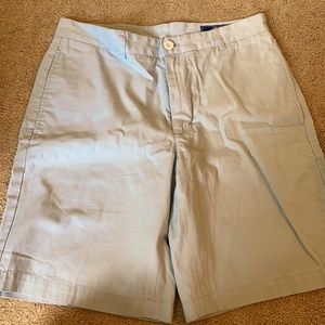 New, Vineyard Vines men’s shorts, size 30